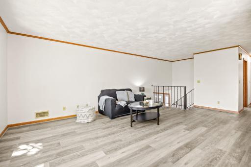 4686 Penkwe Way, Saint Paul, MN 55122