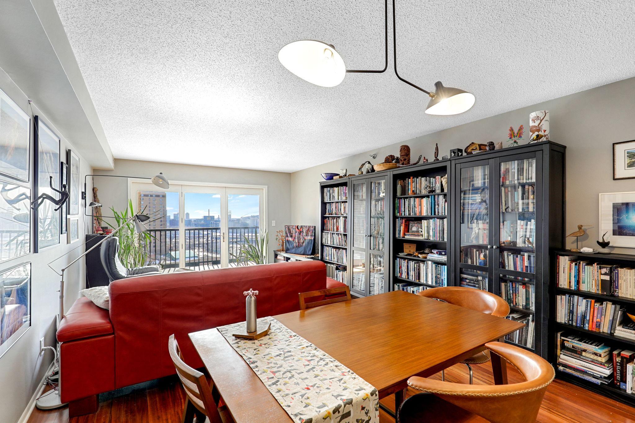 4-web-or-mls-110 1st Ave NE F1601, Minneapolis-4.jpg