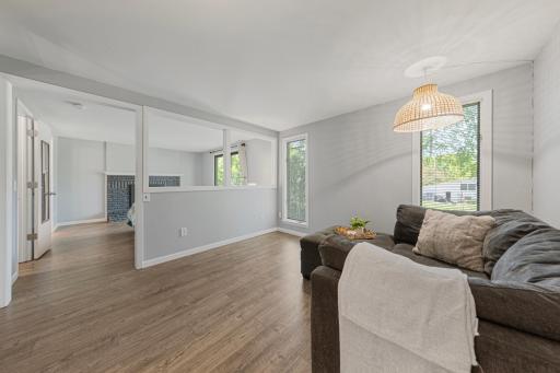 421 10th Avenue SE, Faribault, MN 55021