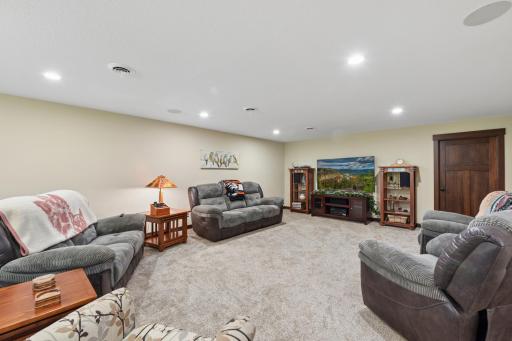 1233 119th Avenue, Roberts, WI 54023