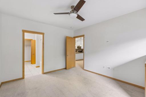 350 Main Street N, 252, Stillwater, MN 55082