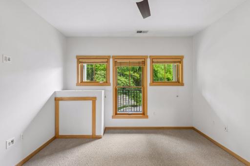 350 Main Street N, 252, Stillwater, MN 55082
