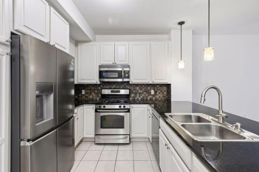 350 Main Street N, 252, Stillwater, MN 55082