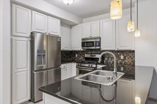 350 Main Street N, 252, Stillwater, MN 55082