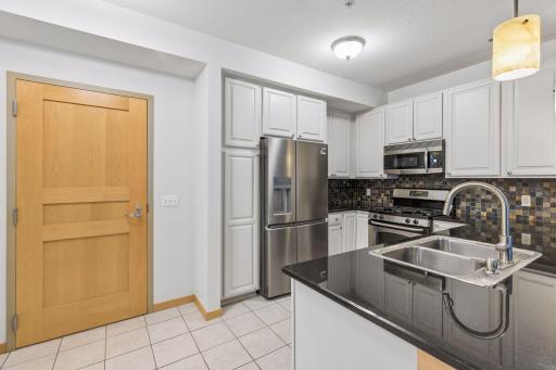350 Main Street N, 252, Stillwater, MN 55082