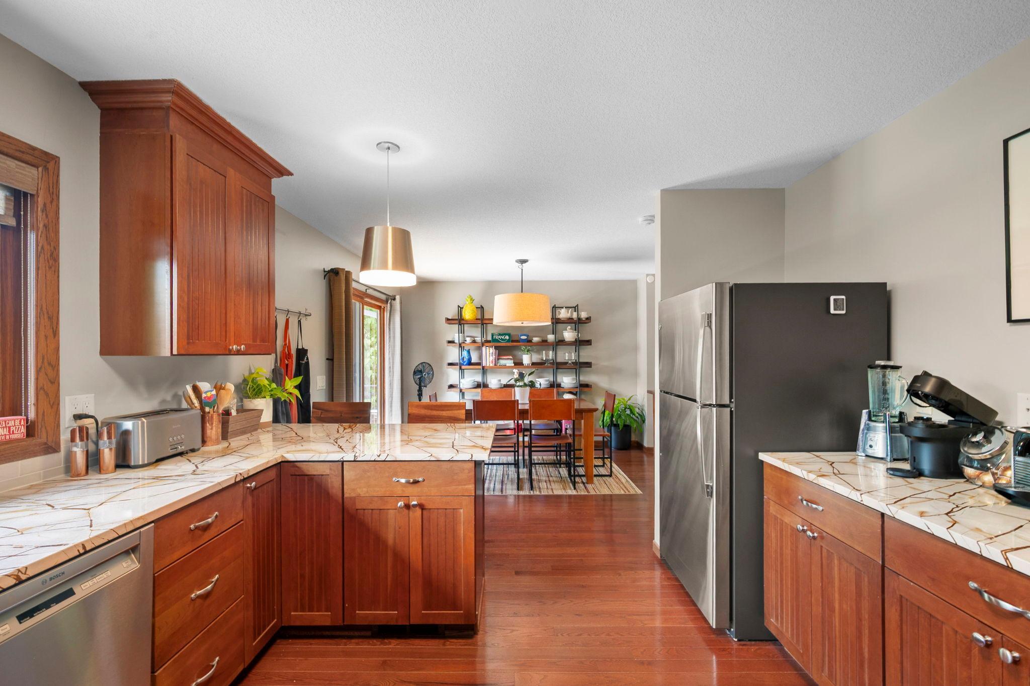 Simple-Elegant Lighting Thru-out
