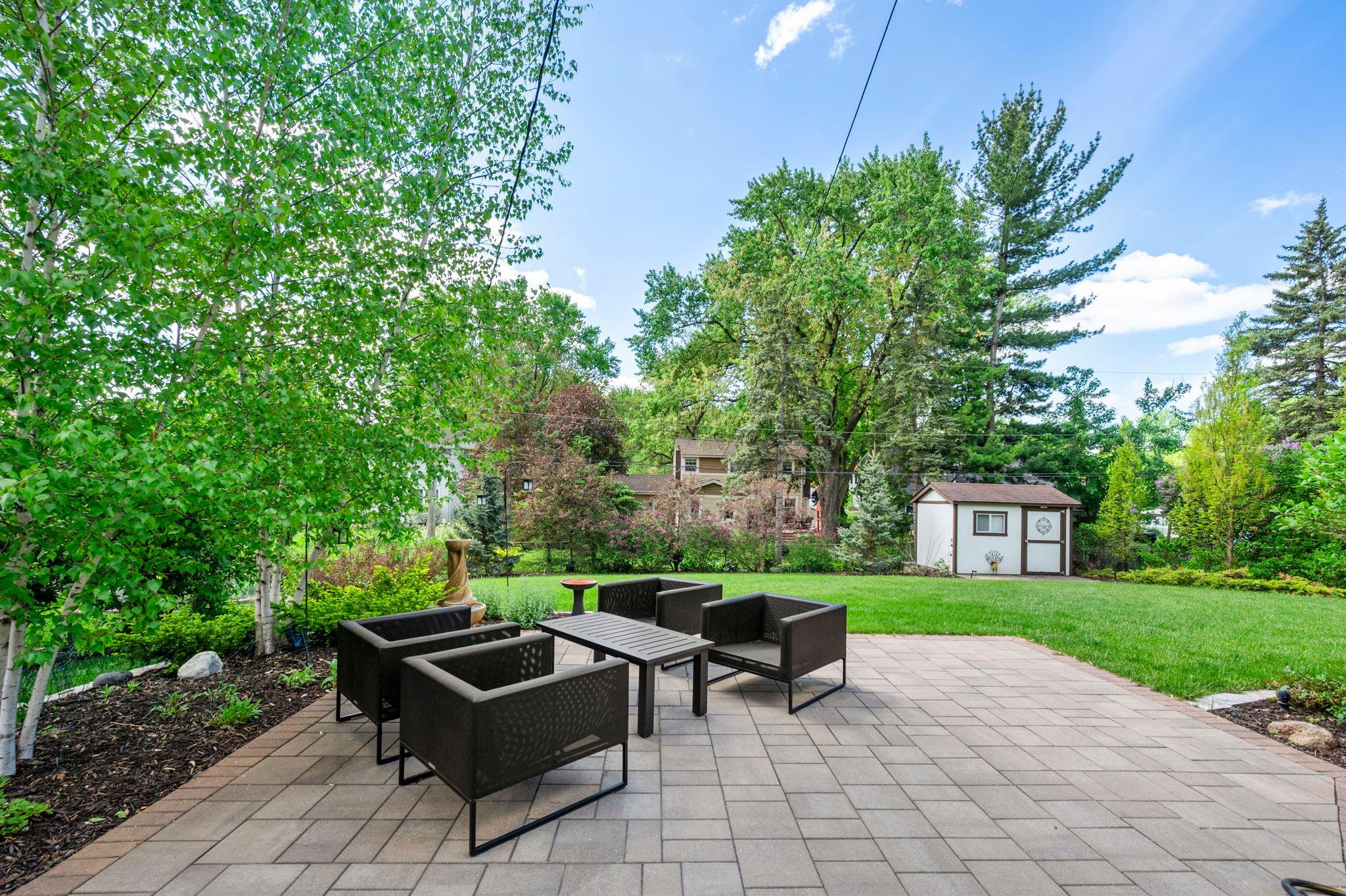 76-web-or-mls-9117 34 12 Ave N-271.jpg