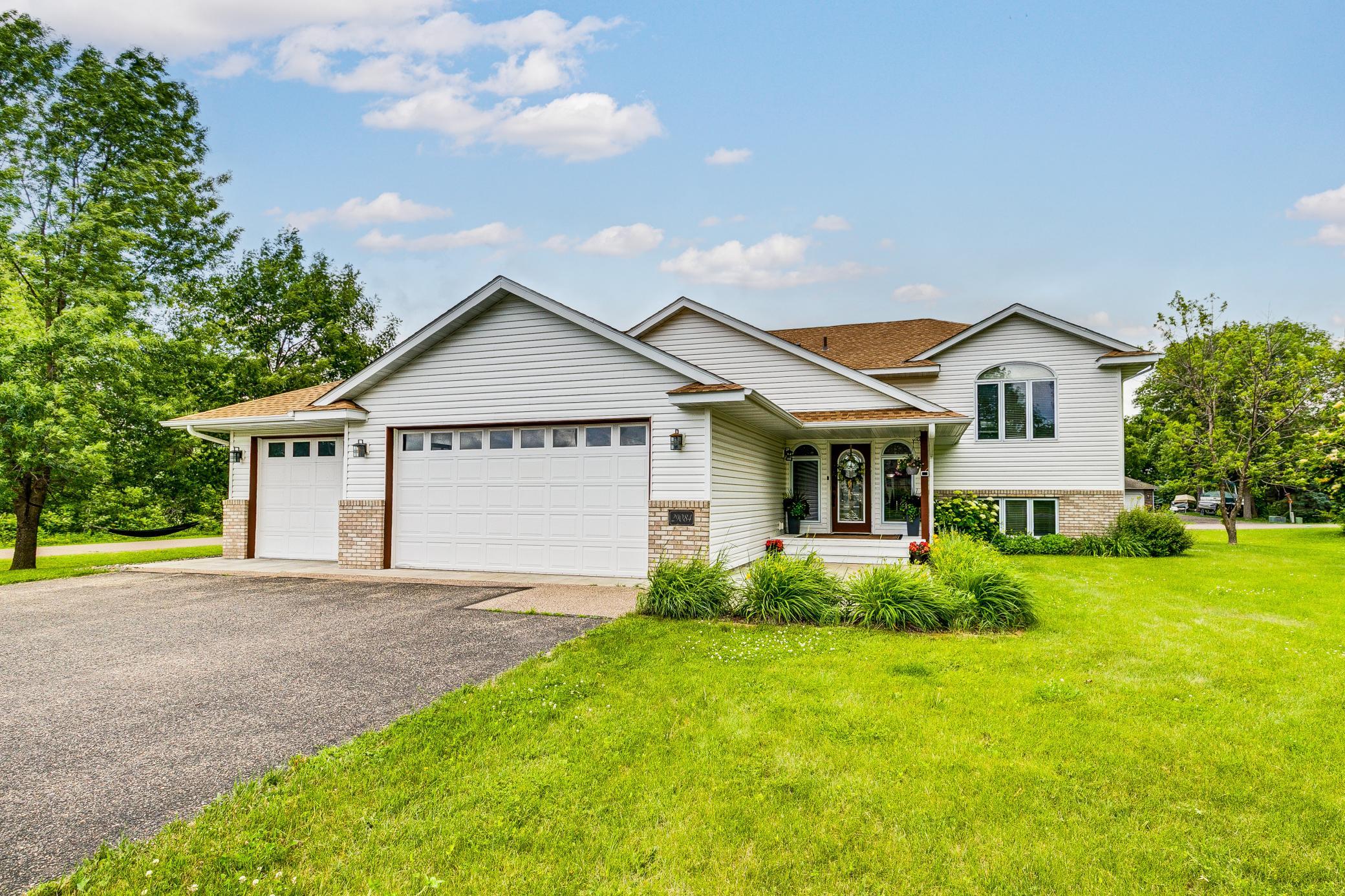 Machmeier great front of home 2.jpg