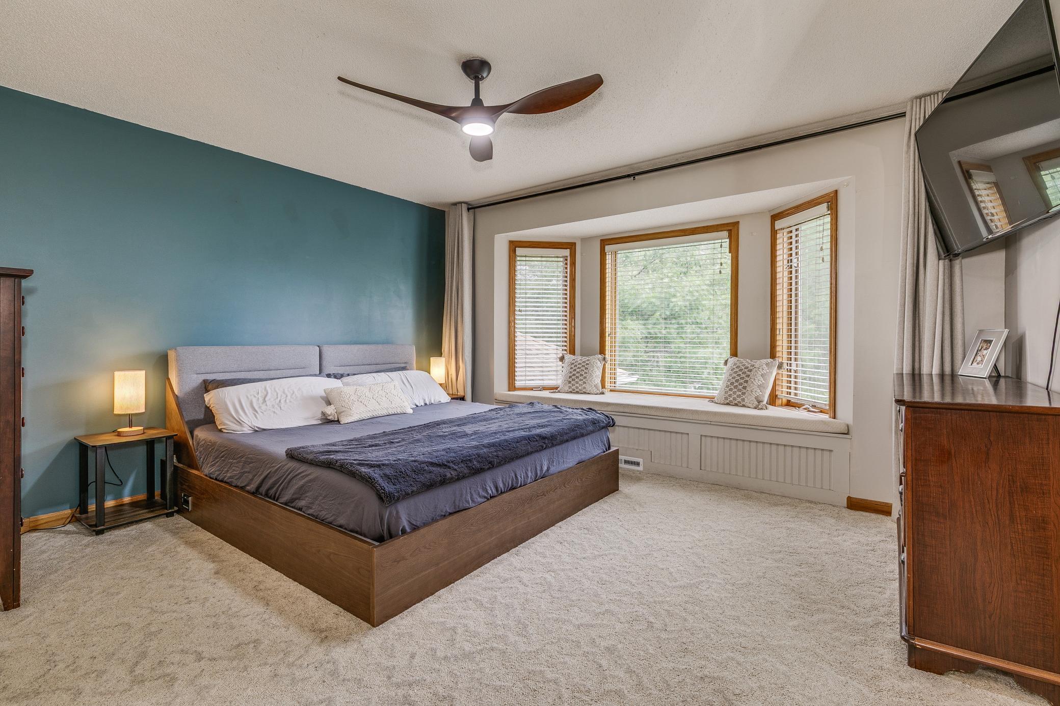 Machmeier primary bedroom.jpg