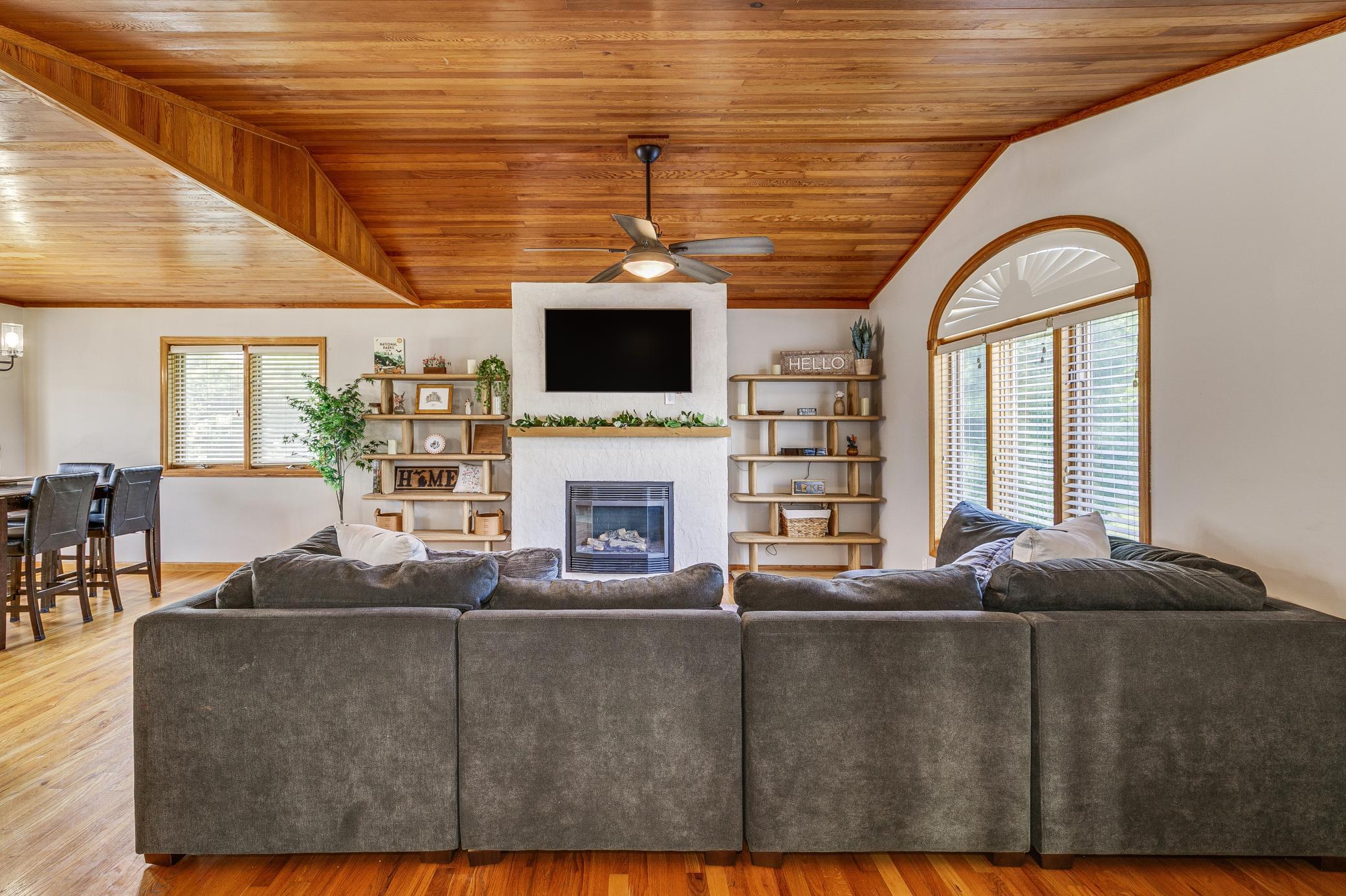 Machmeier livingroom.jpg