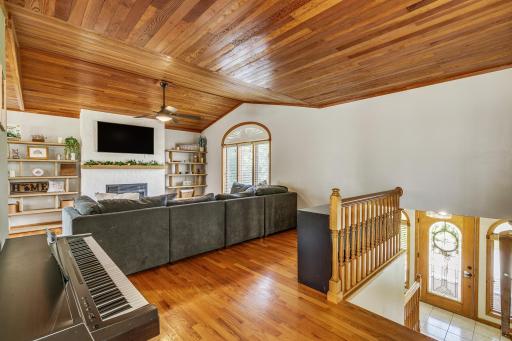 29084 Machmeier Court, Lindstrom, MN 55045