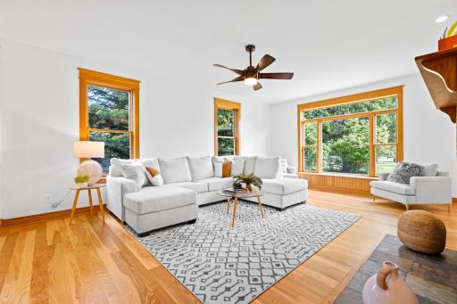 1016 Fox Knoll Drive SW, Rochester, MN 55902