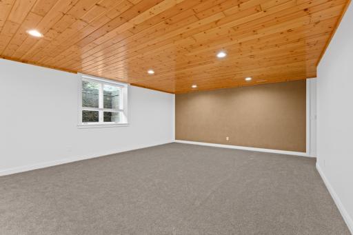 1016 Fox Knoll Drive SW, Rochester, MN 55902