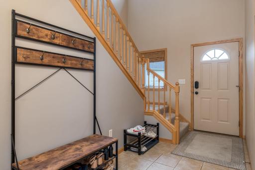 2142 Willow Trail, North Mankato, MN 56003