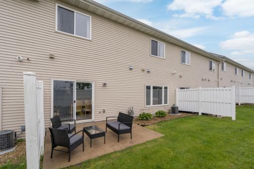 2142 Willow Trail, North Mankato, MN 56003