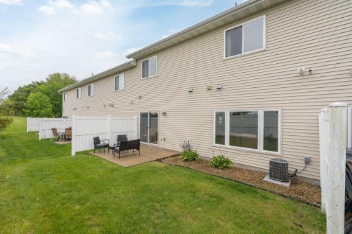 2142 Willow Trail, North Mankato, MN 56003