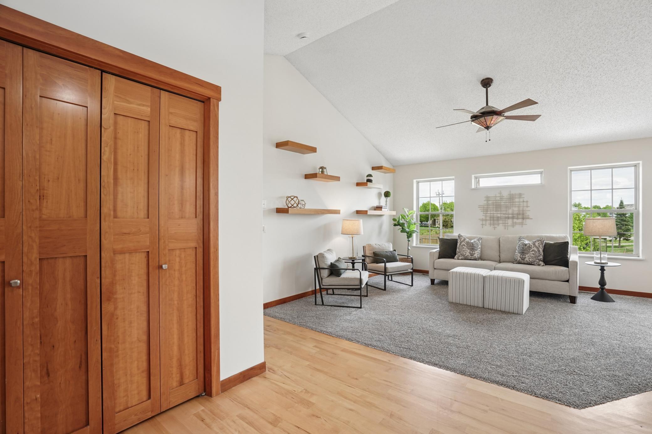 Open vaulted living
