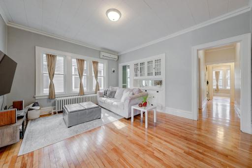 3229 Hennepin Avenue S, Minneapolis, MN 55408