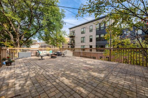 3229 Hennepin Avenue S, Minneapolis, MN 55408