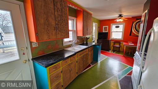 6009 13th Avenue S, Minneapolis, MN 55417