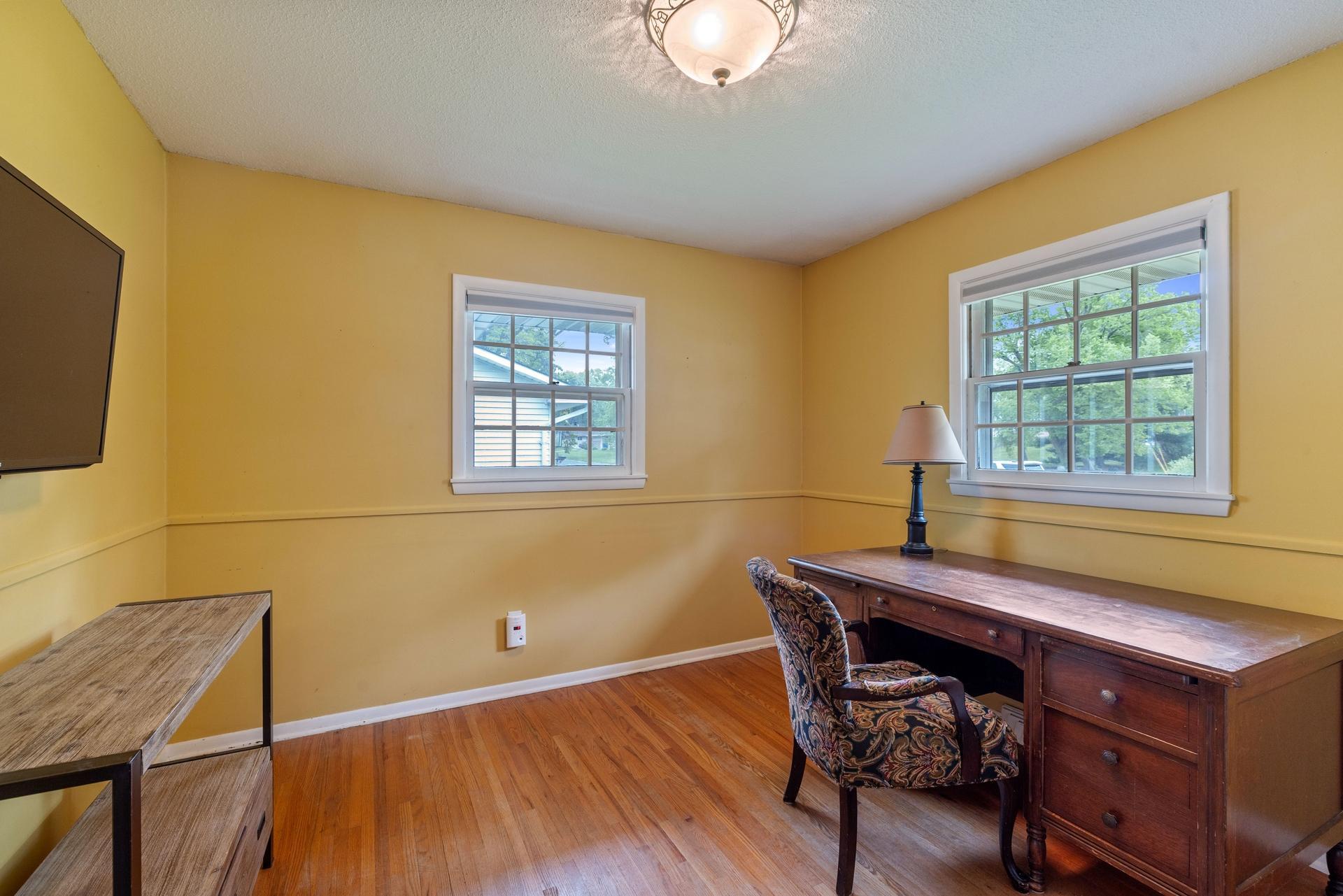 2nd main level bedroom.jpg