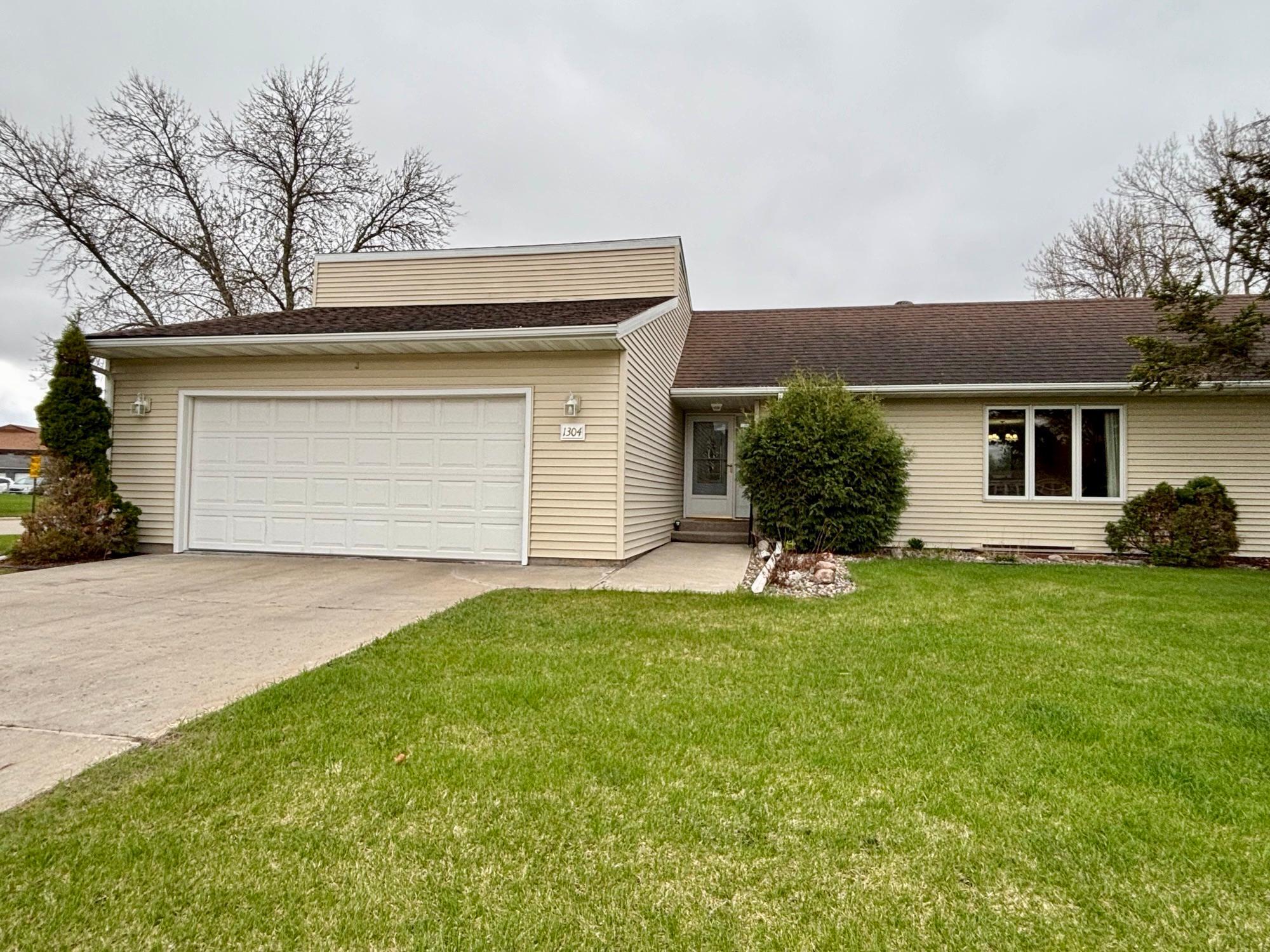 1304 Dale Street, Thief River Falls, MN 56701