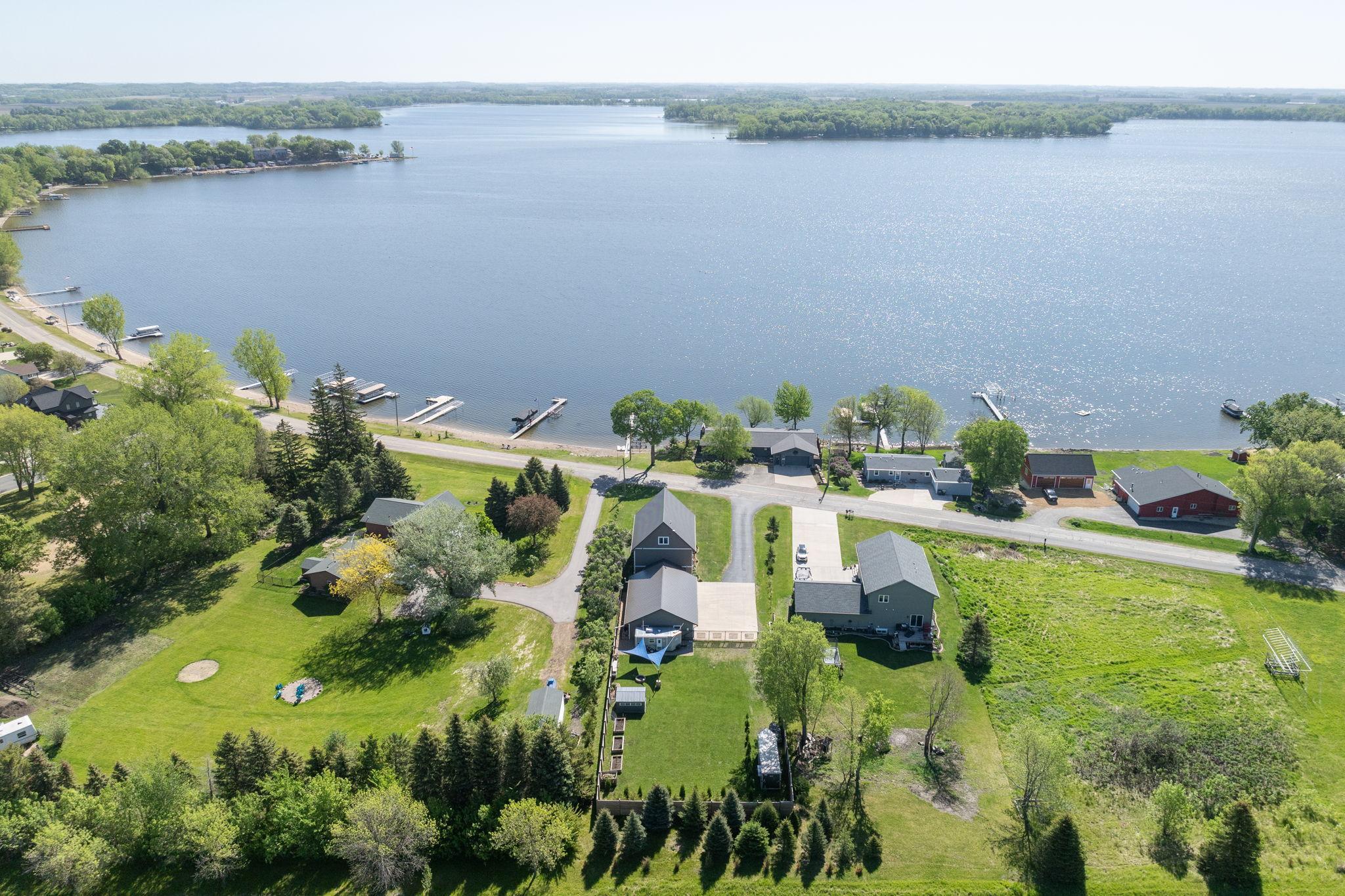 66-web-or-mls-1120-park-rd.jpg