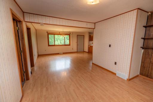 207 Daisy Avenue W, Pillager, MN 56473