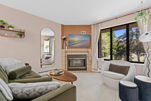 7631 Edinborough Way, 5213, Edina, MN 55435