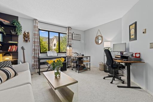 7631 Edinborough Way, 5213, Edina, MN 55435
