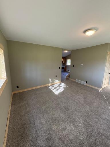 111 NW 1st Avenue, Verndale, MN 56481