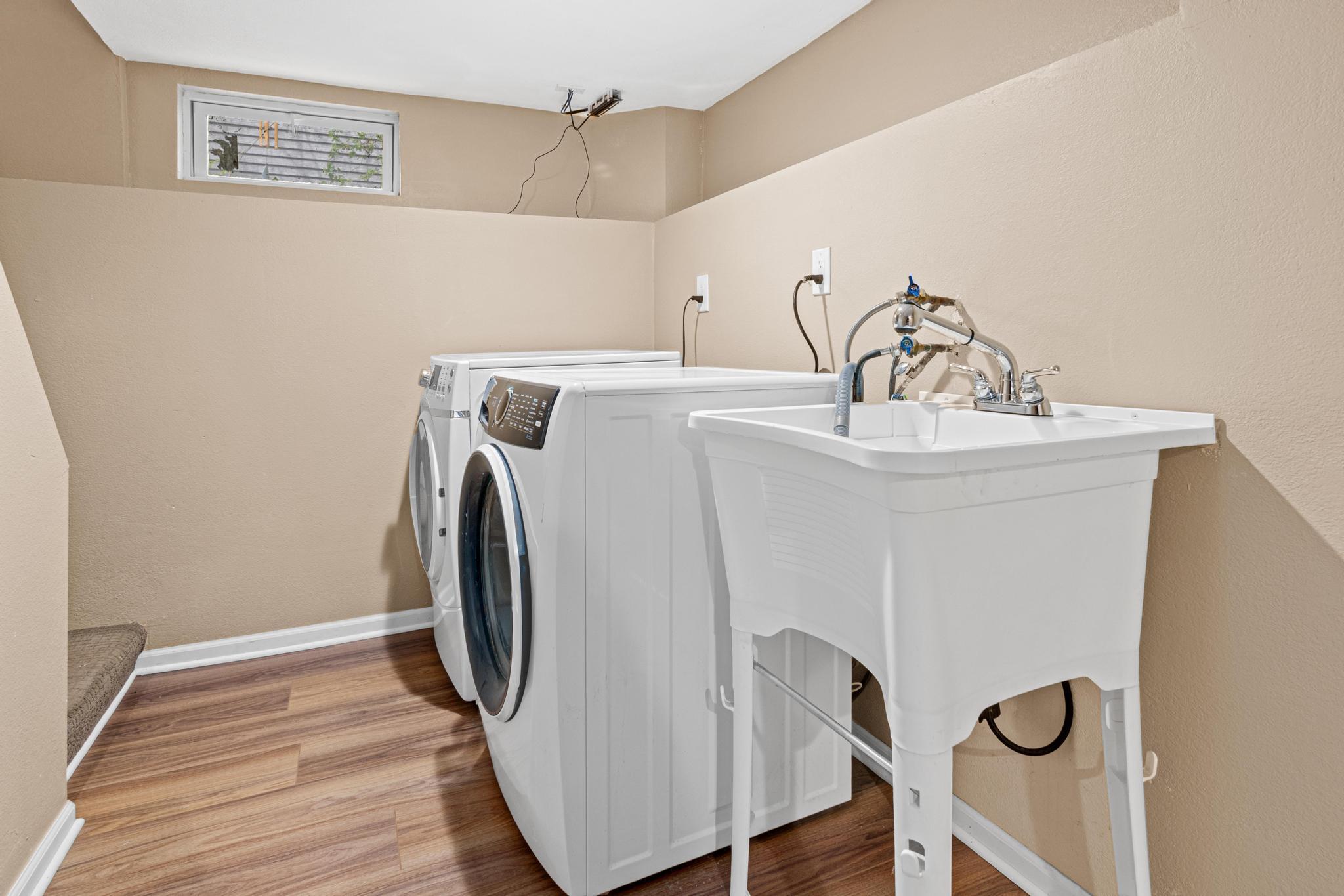Laundry in lower level-very conveniently located at bottom of stairs!