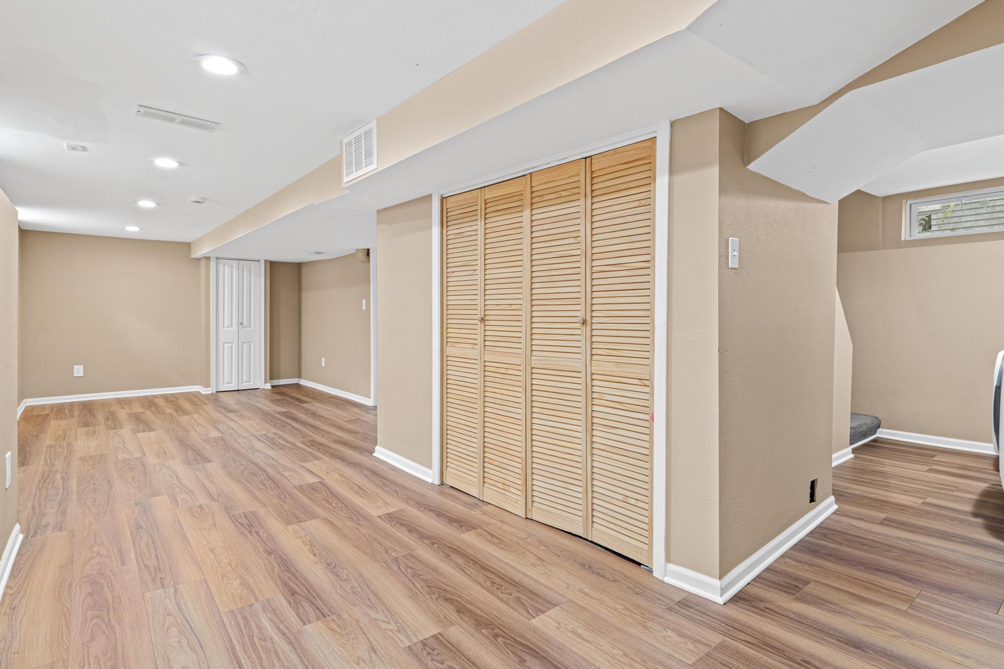 2411 NE Madison St, Minneapolis, MN-16.jpg