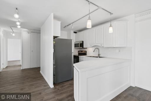 19 1st Street S, B908, Minneapolis, MN 55401