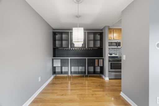 4110 Rahn Road, 223, Saint Paul, MN 55122