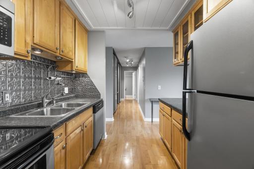 4110 Rahn Road, 223, Saint Paul, MN 55122