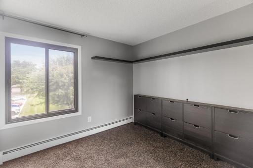 4110 Rahn Road, 223, Saint Paul, MN 55122