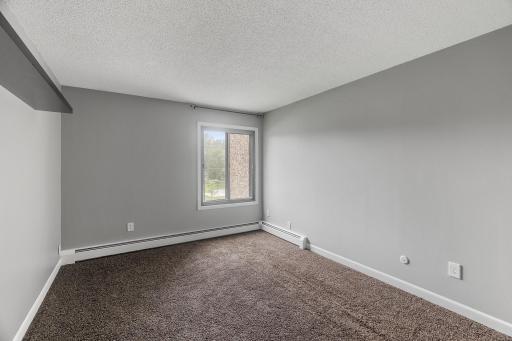 4110 Rahn Road, 223, Saint Paul, MN 55122