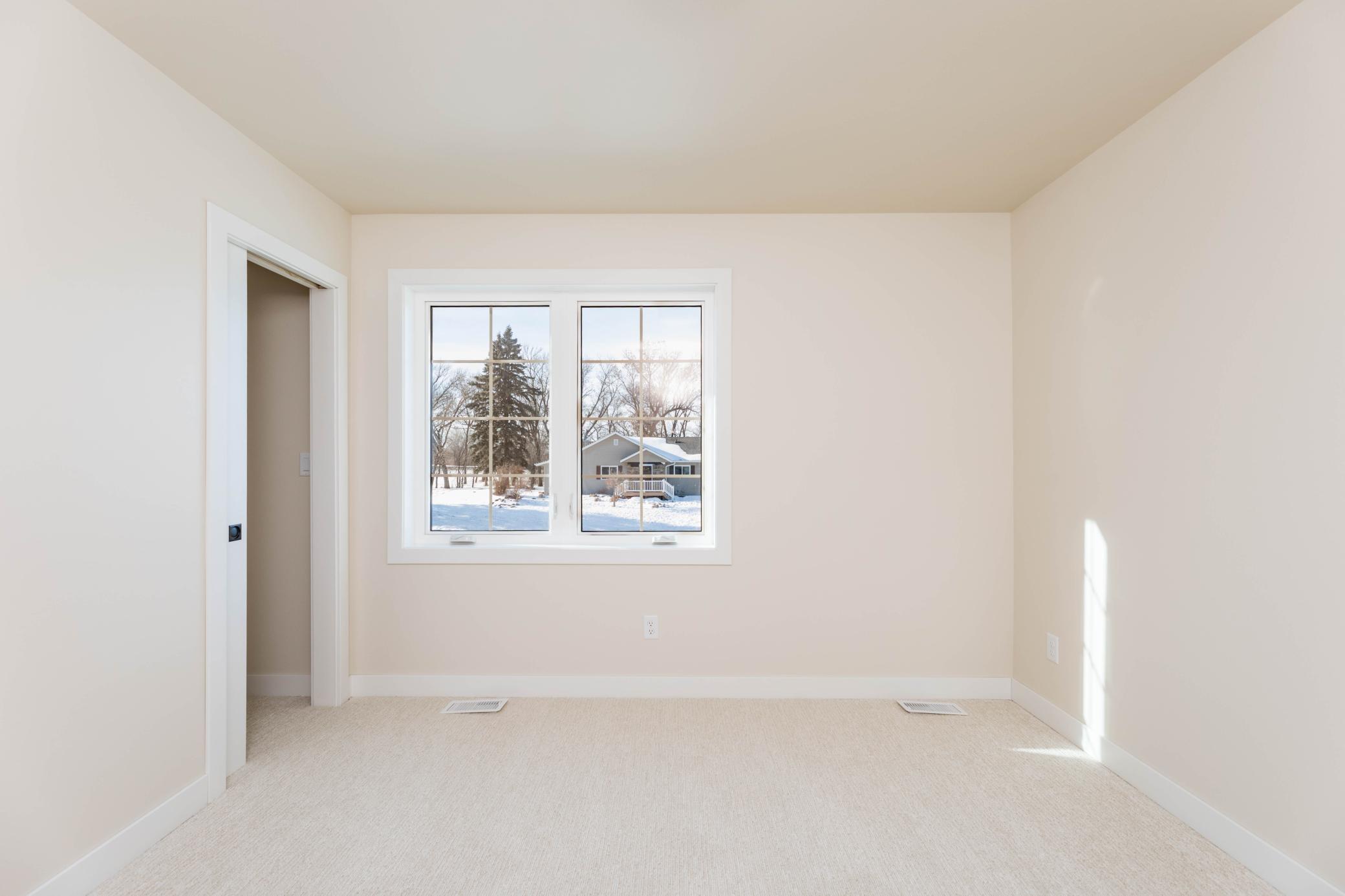 upper 2nd bedroom