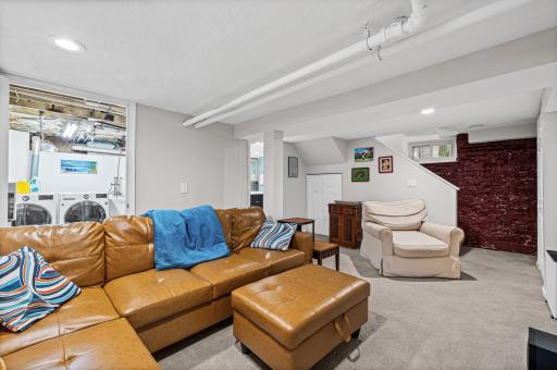 3746 1st Avenue S, Minneapolis, MN 55409