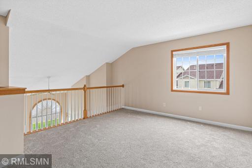 1900 Hawthorne Point, Hudson, WI 54016