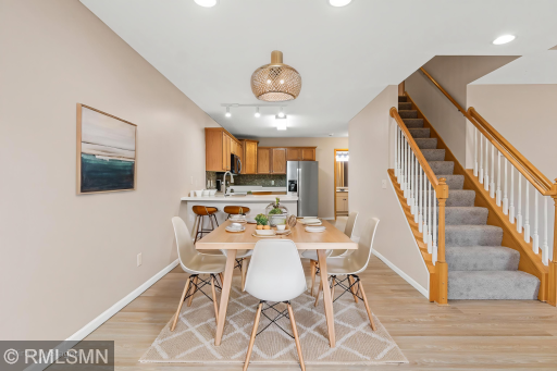1900 Hawthorne Point, Hudson, WI 54016