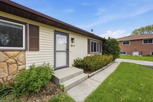 434 Dale Avenue, Moorhead, MN 56560
