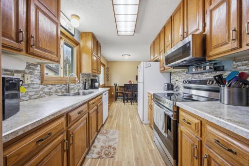 434 Dale Avenue, Moorhead, MN 56560