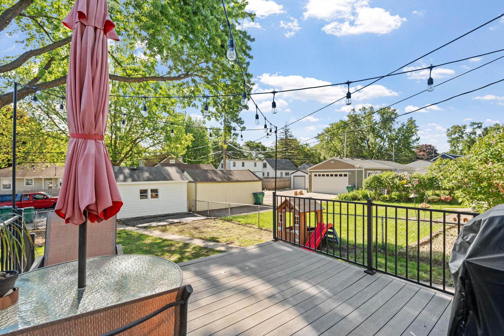 8-web-or-mls-2825 Kentucky Ave S-8.jpg