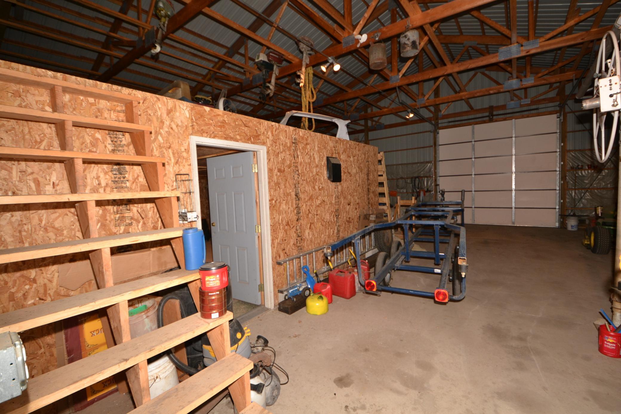 back half pole barn.JPG