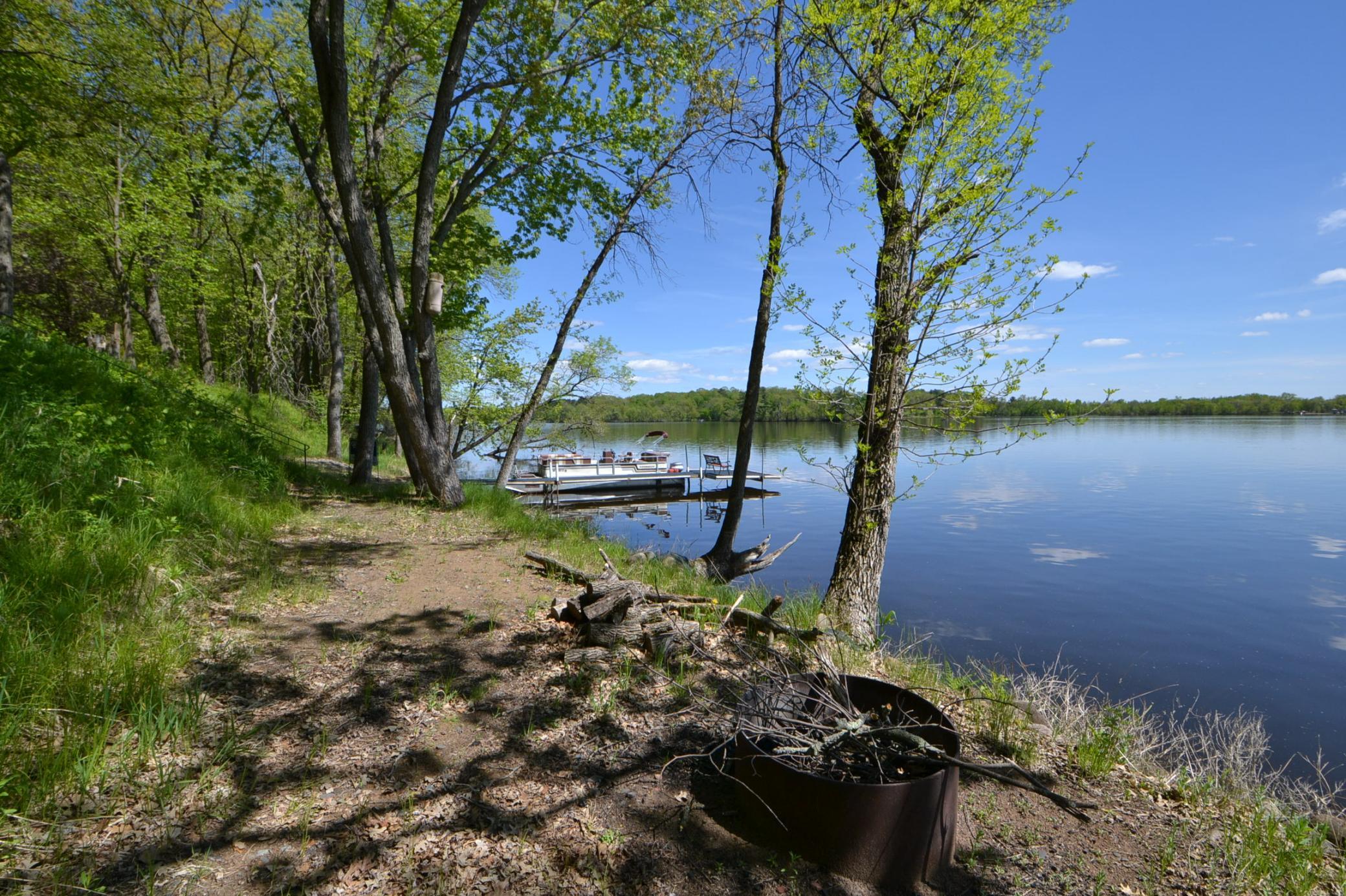 Lakeside firepit.JPG