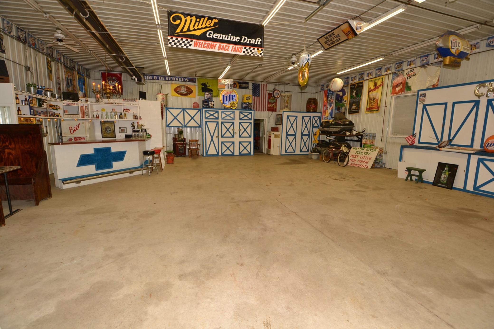 Shop.JPG