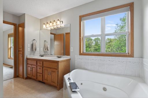 15989 Xeon Street NW, Andover, MN 55304