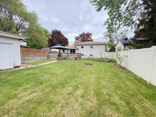 2539 Cowern Place E, North Saint Paul, MN 55109